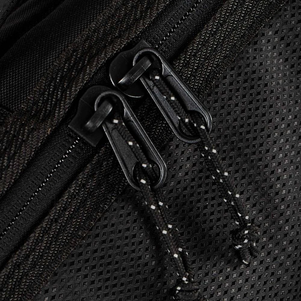 Creatures Of Leisure Shortboard Travel DT2.0 Boardcover Black Silver Creatures Of Leisure Shortboard Travel DT2.0 Boardcover Black Silver -MELBOURNE SURF Shop creatures of leisure shortboard travel dt20 boardcover black silver boardbags creatures of leisure 383121